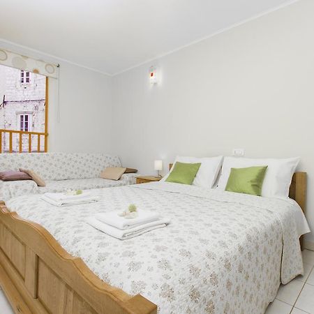 Top City Center Apartments Szybenik Zewnętrze zdjęcie